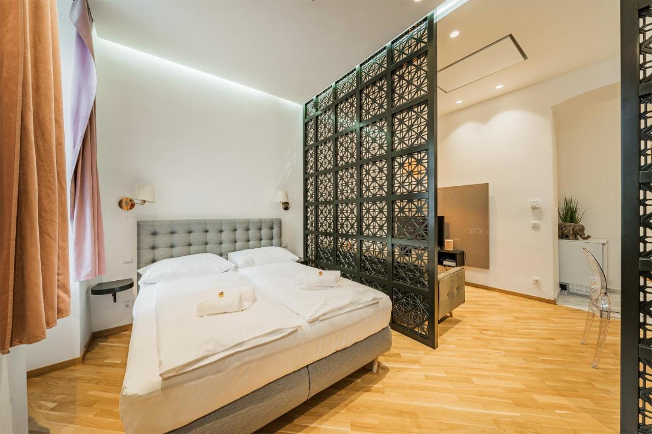 Zeus Design Apartments Schoenbrunn Wenen Buitenkant foto