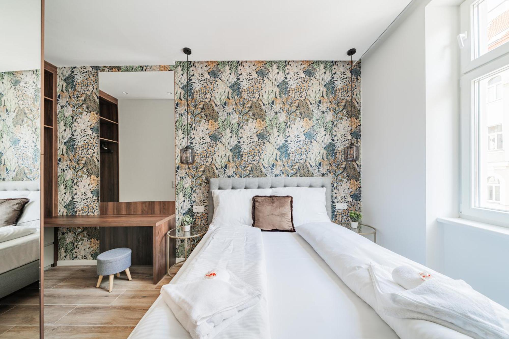 Zeus Design Apartments Schoenbrunn Wenen Buitenkant foto